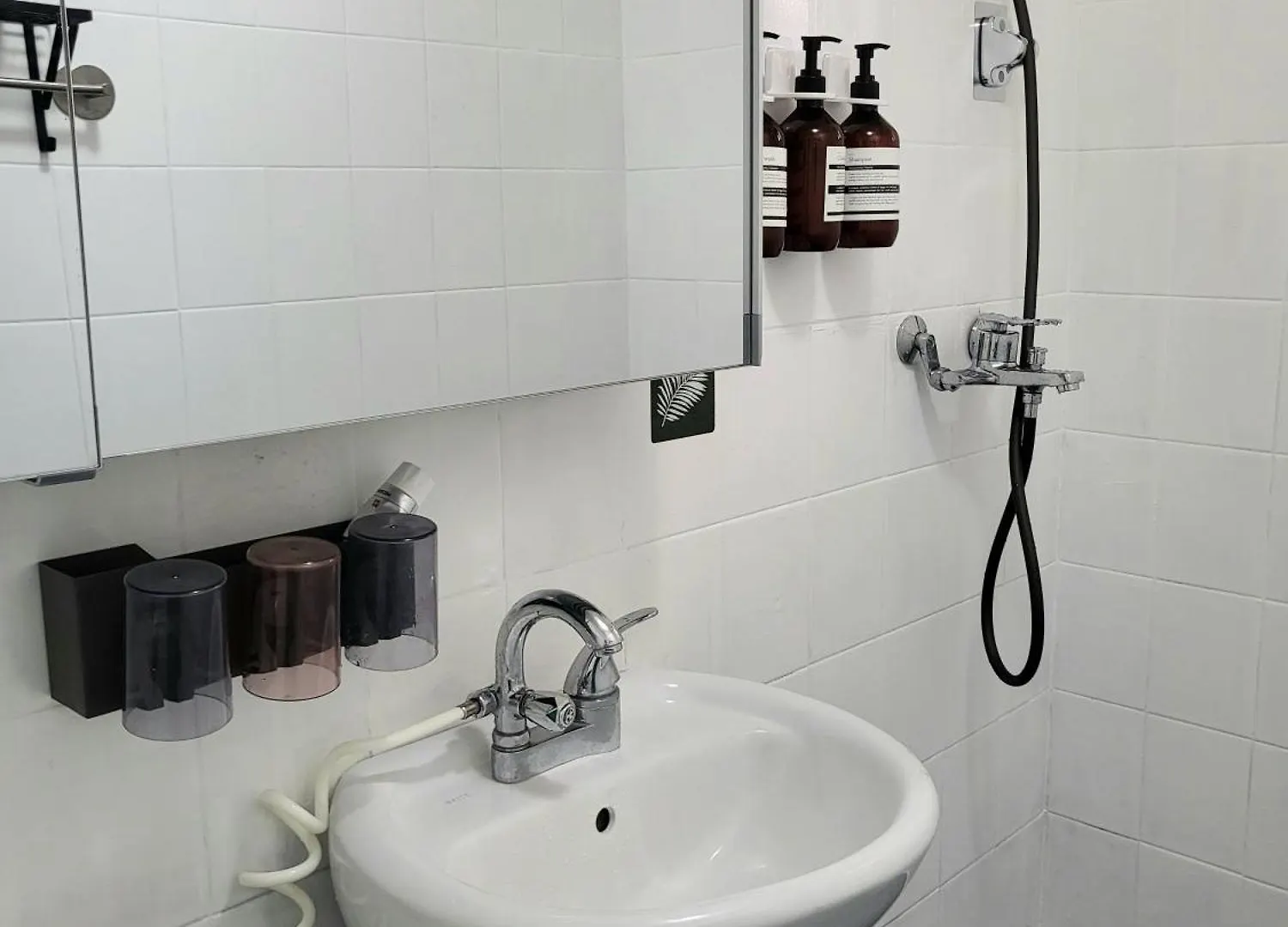 Appartement Moon House In Seoul #Quiet #Airport Transport Nearby#1 Min To Line2 Nakseongdae Subway